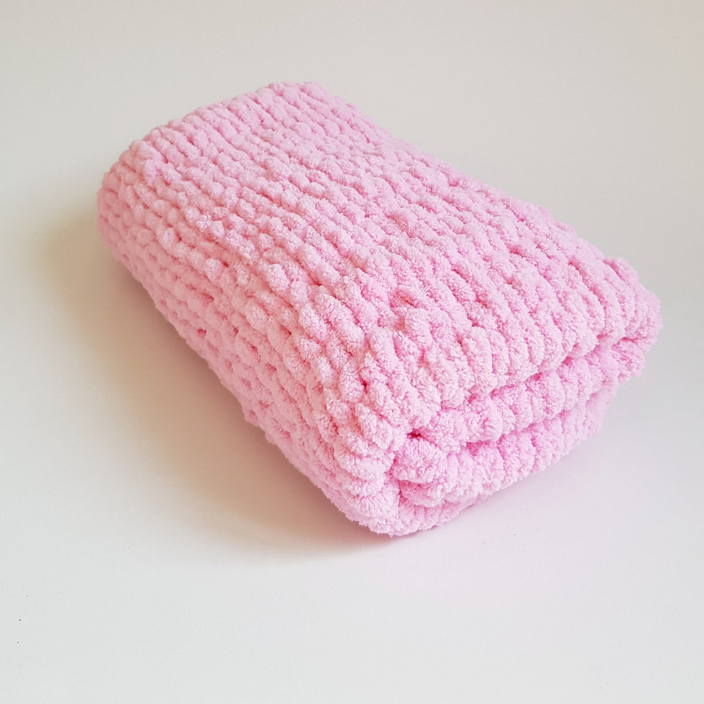 ZUF - Paturica copil, roz, 70x80 cm, Blanosic (lucrata manual)