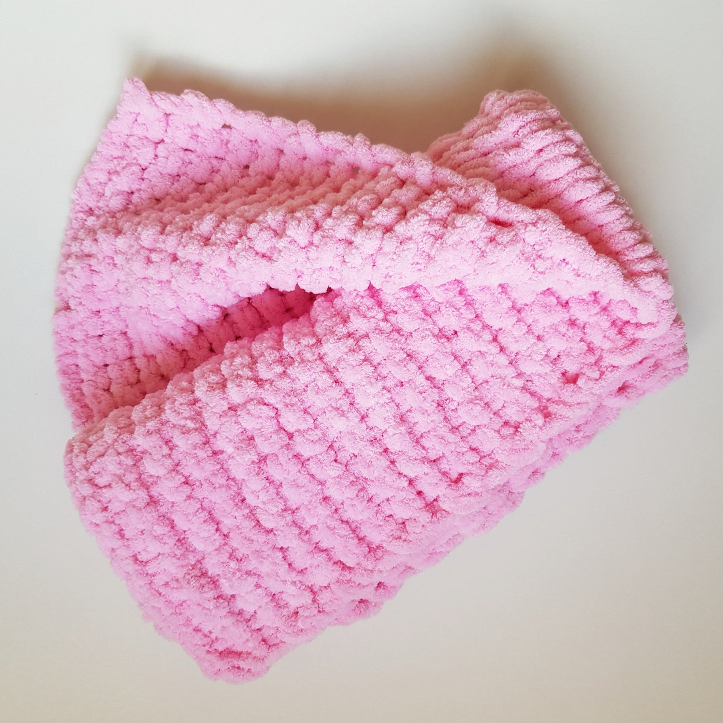 ZUF - Paturica copil, roz, 70x80 cm, Blanosic (lucrata manual)