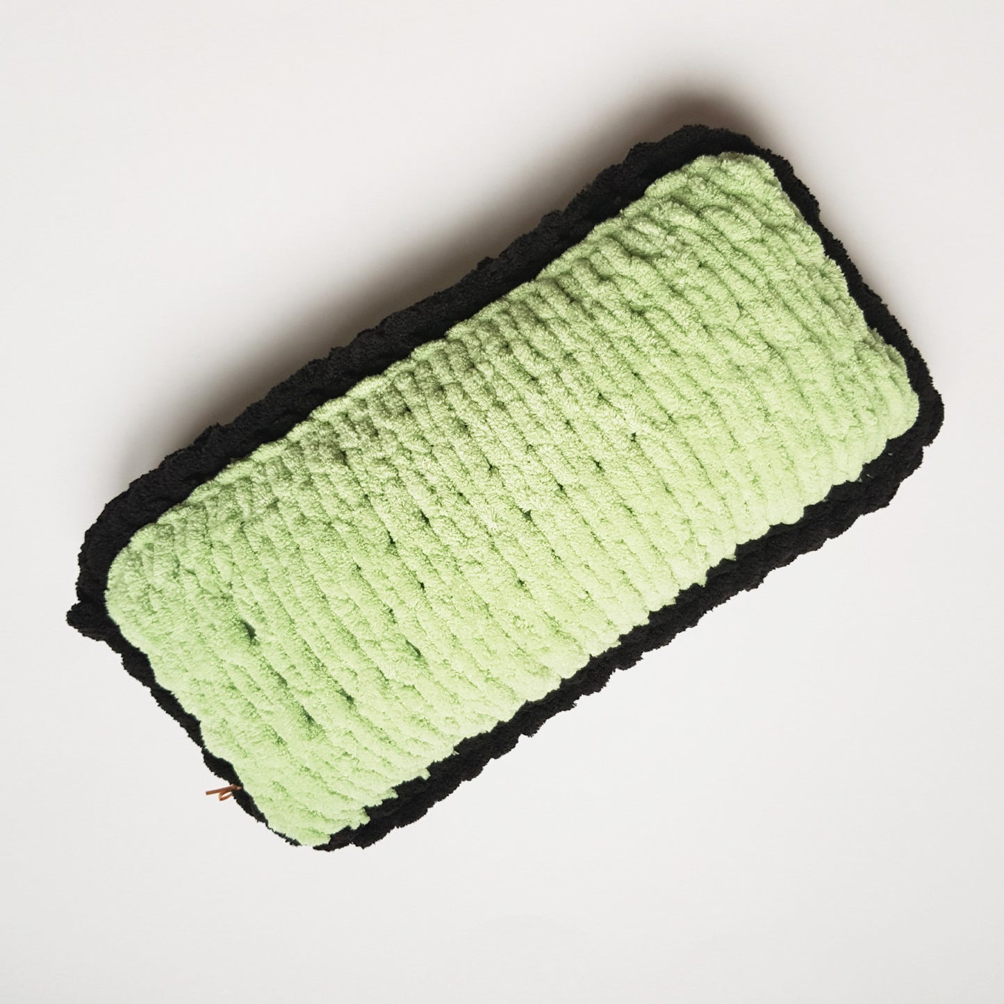 Set pernuta si paturica pentru pisici si caini, verde praz, 40x20 cm / 60x60 cm (lucrat manual)