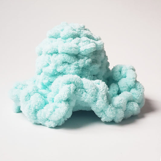 Jucarie catifelata pentru caini, Forma de caracatita, Verde menta, 18 cm, Blanosic (lucrata manual)