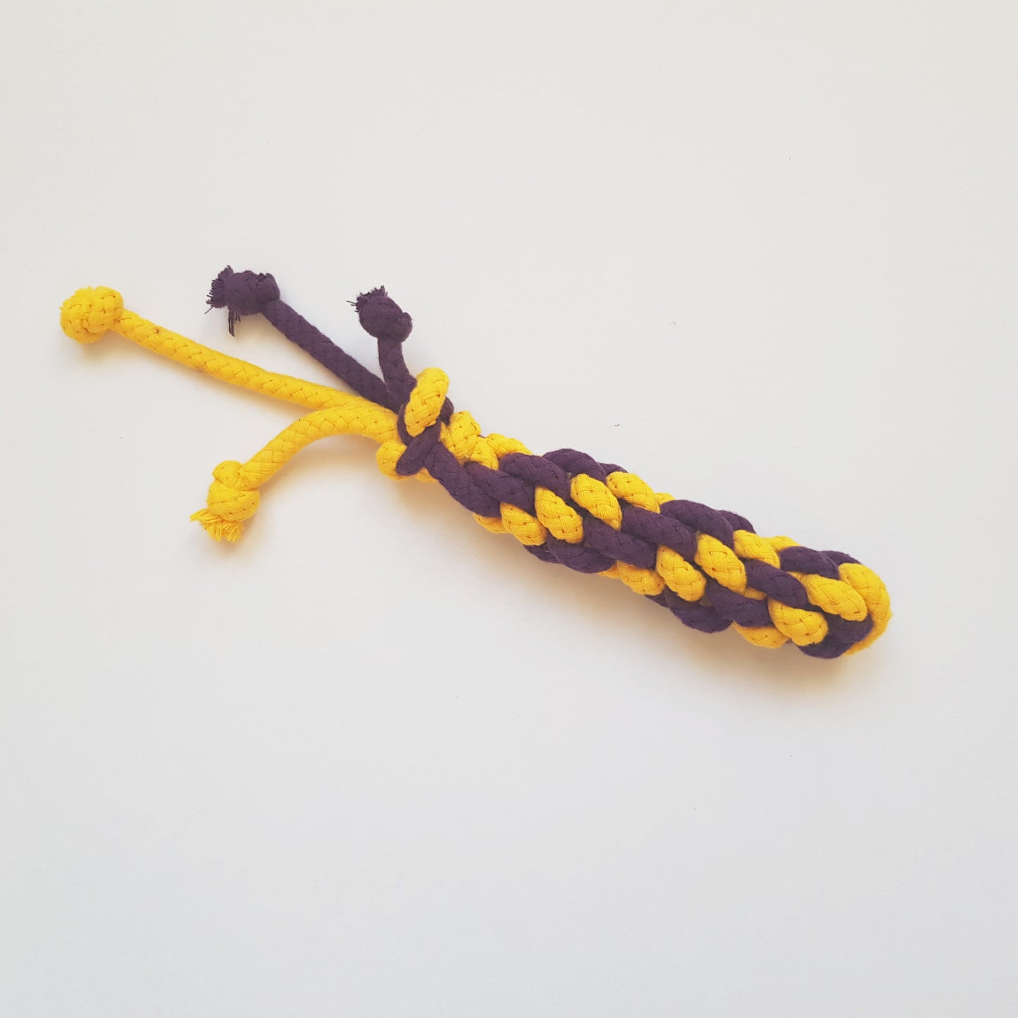 Jucarie porumb pentru caini, sfoara diverse culori, 17 cm, Blanosic (lucrata manual)