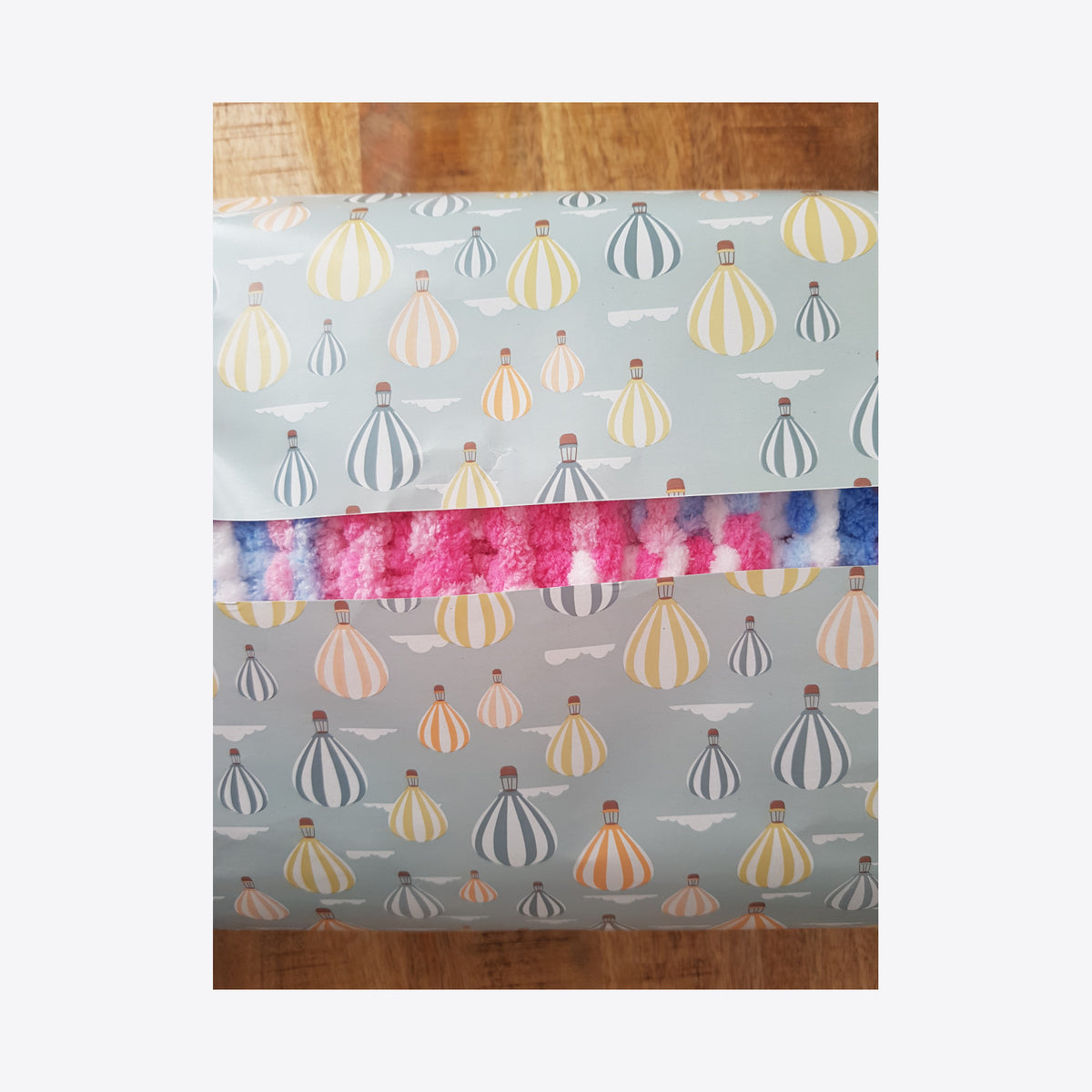 Handmade ZUF - Paturica copil, roz-alb-bleu, 100x80 cm, Blanosic
