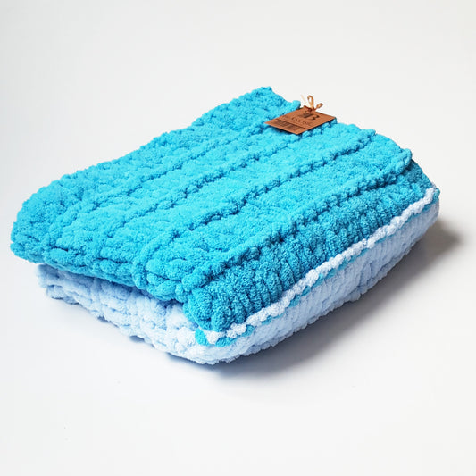 ZUF - Paturica copil, turcoaz-bleu, 75x100 cm, Blanosic (lucrata manual)