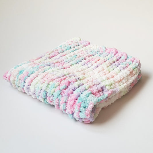 ZUF - Paturica copil pentru carucior, verde-roz-alb-lila, 60x60 cm, Blanosic (lucrata manual)