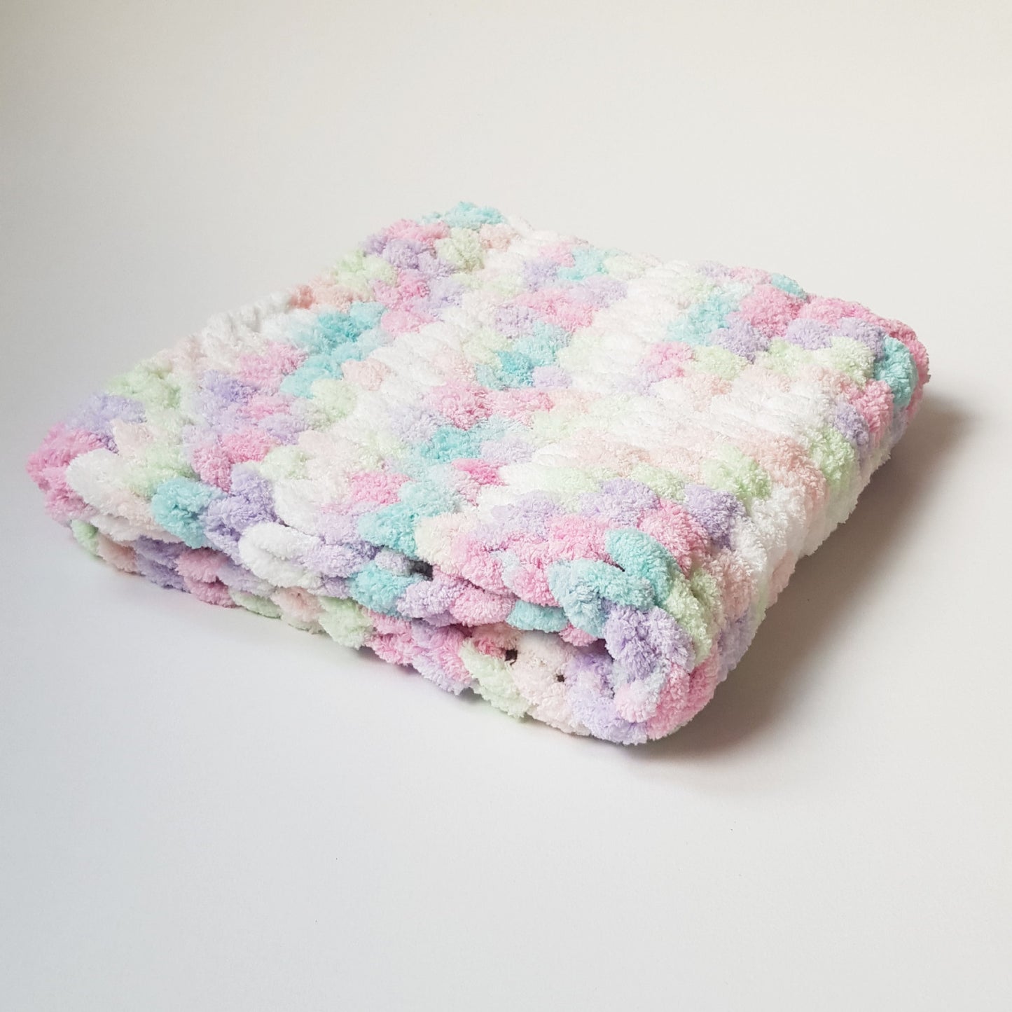 ZUF - Paturica copil pentru carucior, verde-roz-alb-lila, 60x60 cm, Blanosic (lucrata manual)