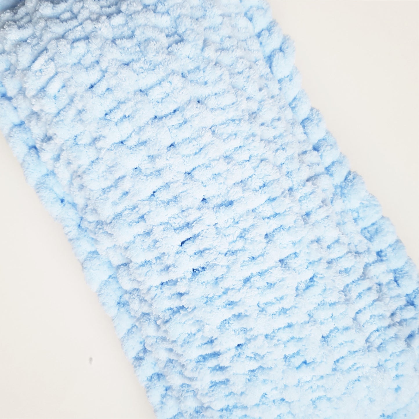 Pernuta de dormit pentru pisici si caini, Bleu, 40 x 20 cm, Blanosic (lucrata manual)