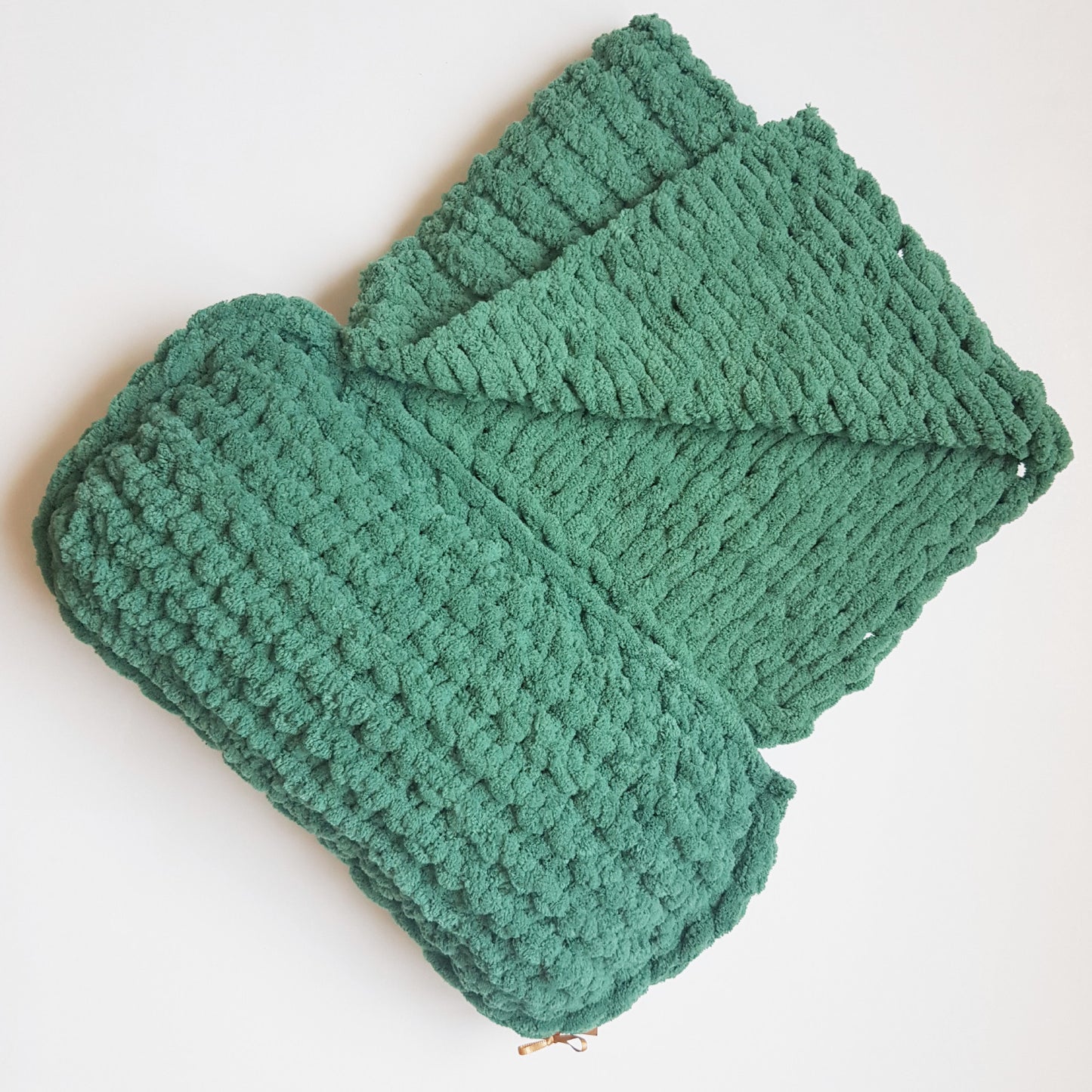 Set pernuta si paturica pentru pisici si caini, verde pin, 40x20 cm / 70x50 cm (lucrat manual)