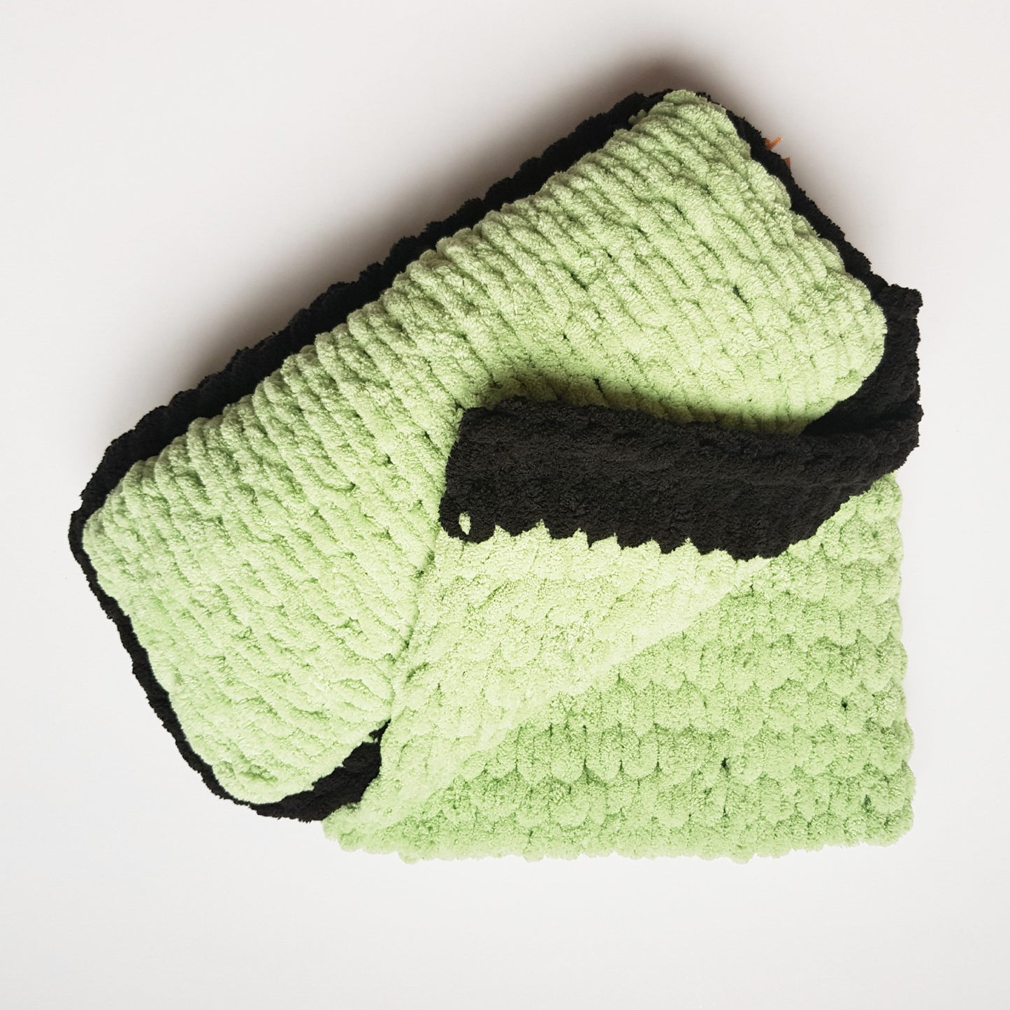 Set pernuta si paturica pentru pisici si caini, verde praz, 40x20 cm / 60x60 cm (lucrat manual)