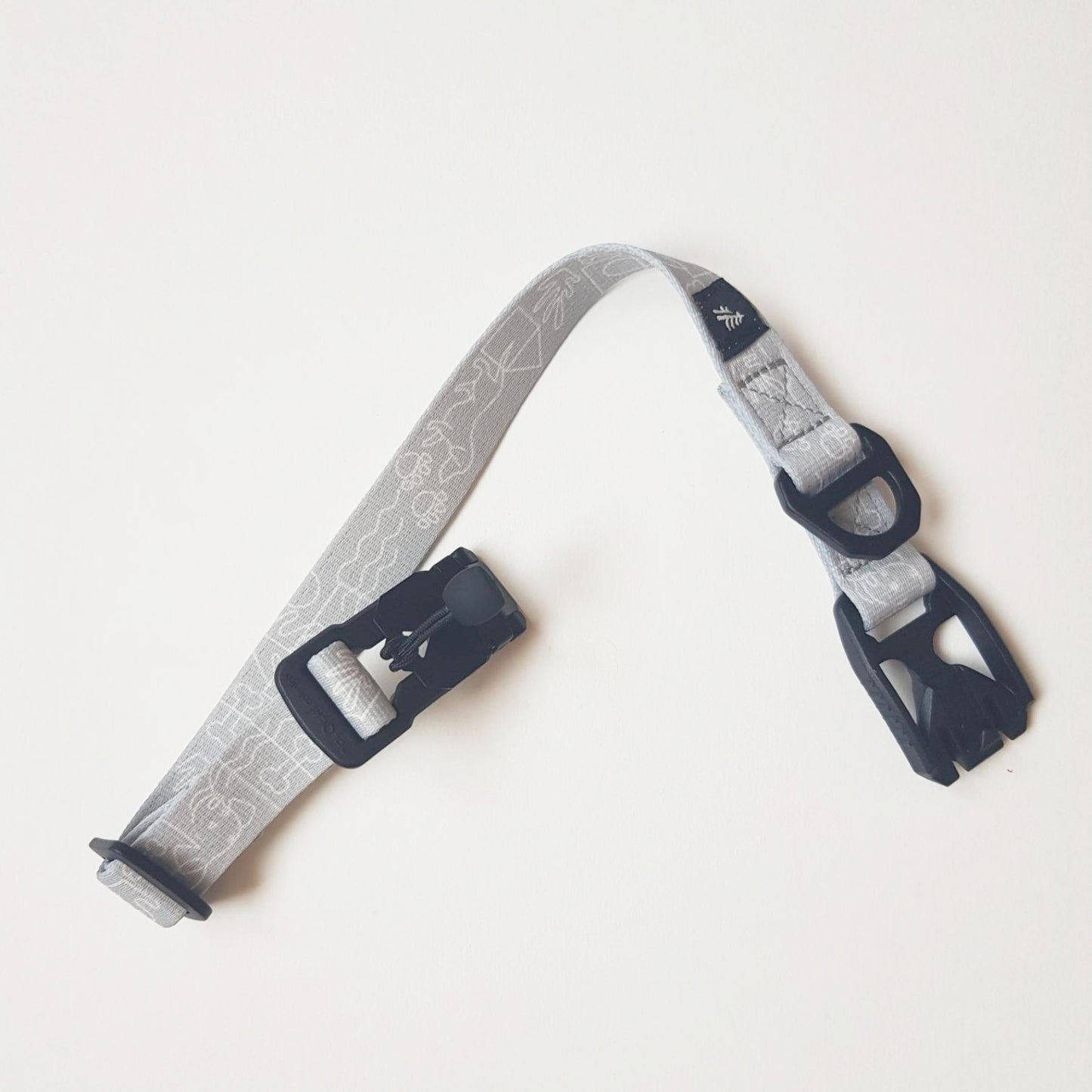 Zgarda M pentru caini, gri, Lebeddie (fabricata manual)